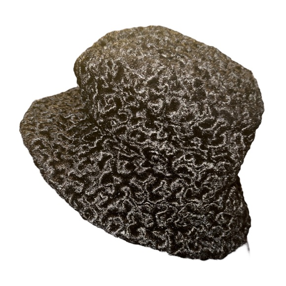 HOLT RENFREW Faux Persian Wool Hat - Picture 5 of 5